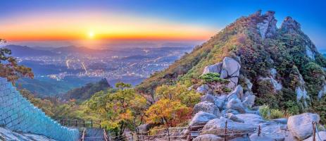 Ngọn núi kỳ vĩ và đẹp nhất Hàn Quốc