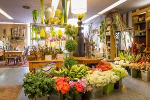 Cửa hàng hoa tươi đẹp nhất quận Đống Đa, Hà Nội