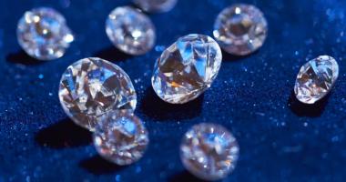 Địa chỉ mua nhẫn kim cương uy tín tại Hà Nội
