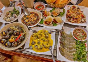 Quán ốc ngon nhất Hà Nội cho những ngày se lạnh