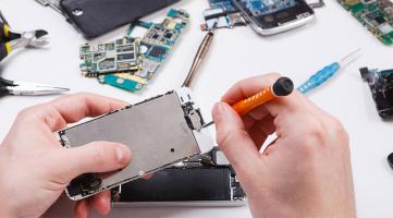 Địa chỉ sửa chữa điện thoại tốt nhất quận Long Biên, Hà Nội