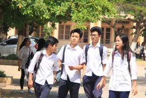 Điều phụ huynh và học sinh lớp 10 cần biết trước khi làm thủ tục nhập học