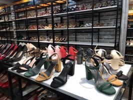 Xưởng giày dép giá sỉ rẻ nhất Hải Phòng của dân buôn