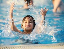 Trung tâm dạy bơi cho trẻ tốt nhất tại Hà Nội
