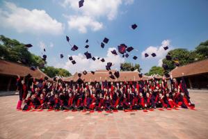 Địa điểm chụp ảnh kỷ yếu đáng nhớ, ý nghĩa dành cho học sinh, sinh viên Hà Nội