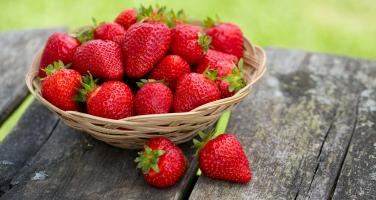 Loại rau quả có màu đỏ có lợi cho sức khỏe nhất