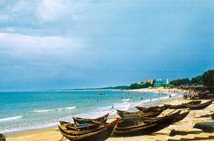 Bãi biển đẹp của vùng đất cố đô Huế