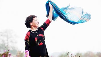 Bài thơ hay nhất của nhà thơ Phan Thị Thanh Nhàn