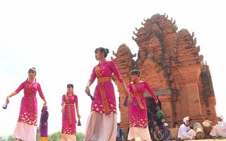 Bài văn nghị luận về giữ gìn bản sắc văn hóa dân tộc hay nhất