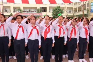 Bài văn viết về chiếc khăn quàng đỏ hay nhất