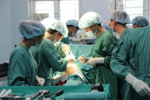 Bệnh viện thay khớp háng, khớp gối tốt nhất tại TP HCM