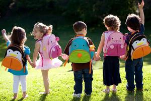 Bí quyết dỗ trẻ quấy khóc không chịu đi học hiệu quả nhất