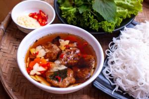 Quán ăn ngon trên đường Trần Quý Cáp, Quận Đống Đa, Hà Nội
