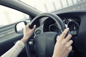 Cách xử lý tình huống nguy hiểm khi lái xe ô tô