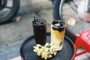 Quán chè lâu đời bậc nhất tại Hà Nội