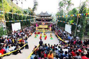 Điểm du lịch văn hóa tâm linh nổi tiếng ở ngoại thành Hà Nội