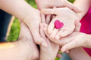 Đoạn văn bàn về sự cần thiết phải nuôi dưỡng trái tim ấm áp hay nhất