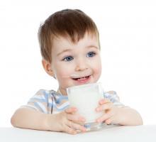 Dòng sữa bột tốt nhất cho trẻ trên 3 tuổi