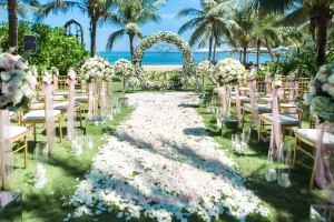 Địa điểm tổ chức tiệc cưới ngoài trời đẹp nhất tại Đà Nẵng