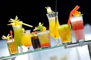 Loại nước uống giải nhiệt tốt nhất cho mùa hè