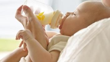 Loại sữa bột tốt nhất cho bé 0-6 tháng tuổi