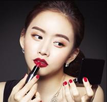 Mẹo dùng son môi đúng cách các nàng cần biết