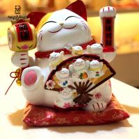 Mẫu mèo thần tài tặng khai trương hot nhất