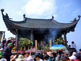 Ngôi đền, chùa linh thiêng nhất tại tỉnh Quảng Ninh