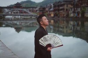 Nhà văn trẻ nổi tiếng nhất Việt Nam hiện nay