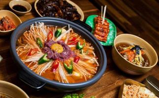 Quán ăn Hàn Quốc được yêu thích nhất Long An