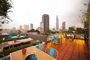 Quán ăn uống trên cao view đẹp nhất Sài Gòn
