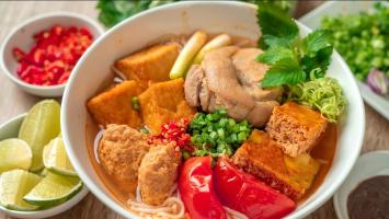 Quán bún riêu ở Hải Phòng ngon nức tiếng, không nên bỏ qua