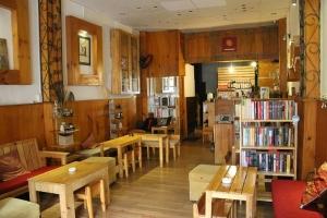 Quán cà phê sách được giới trẻ yêu thích nhất ở Việt Nam