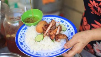 Quán ăn ngon ở đường Phùng Hưng, Huế