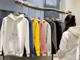 Shop bán hoodie đẹp nhất phố Hoàng Cầu, Hà Nội