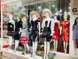 Shop áo quần thời trang được yêu thích nhất đường Phùng Hưng, TP. Huế