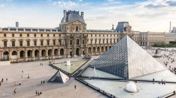 Tác phẩm nổi tiếng nhất ở bảo tàng Louvre, Pháp
