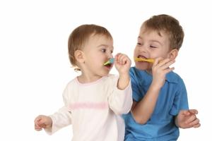 Cách hay khiến cho trẻ thích đánh răng hơn