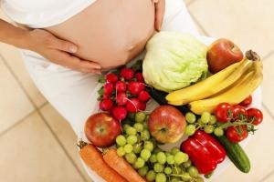 Thực phẩm cần tránh nhất khi mẹ bầu mới mang thai