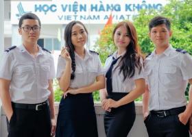 Trường Đại học có đồng phục đẹp nhất ở TP HCM