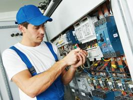 Trường đại học đào tạo ngành Kỹ thuật điện, điện tử tốt nhất Hà Nội