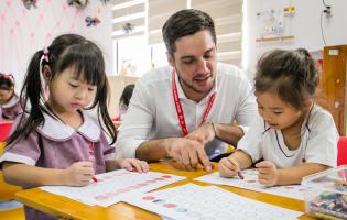 Trường tiểu học song ngữ chất lượng nhất quận Tân Bình