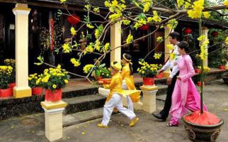 Phong tục truyền thống trong dịp Tết cổ truyền của người Việt