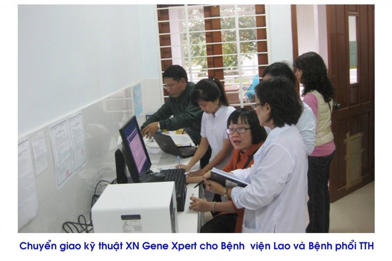 Chuyển giao kĩ thuật XN Gene Xpert cho bệnh viện phổi Thừa Thiên Huế