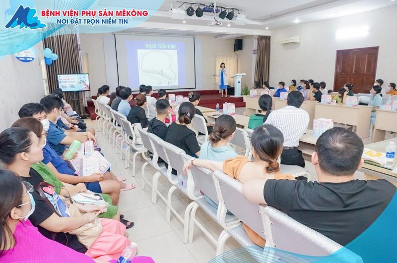 Lớp học tiền sản tại Bệnh viện Phụ Sản MêKông