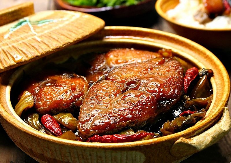 Cá kho làng Vũ Đại lại mang hương vị thơm ngon đặc biệt hoàn toàn khác.