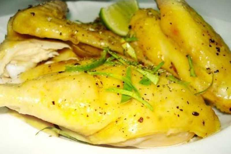 Đùi Gà Đông Tảo hấp lá chanh