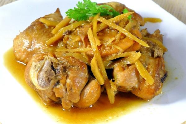 Gà đông tảo kho gừng