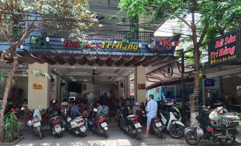 Hải Sản Trí Hằng