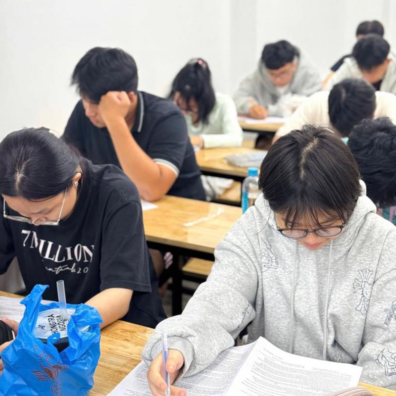 Trung Tâm Luyện Thi THPT Quốc Gia NQH